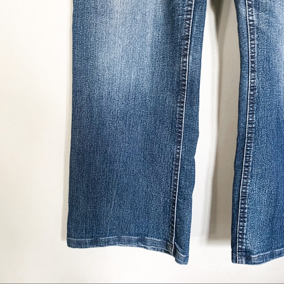 Contrast • Cropped Jeans (Size 11) - Picture 3 of 5